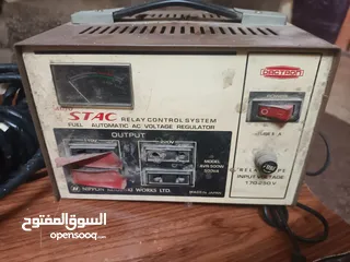  3 stablizer جهاز المحافظة على التيار الكهربائي من الضعف وسلامة الأجهزة الكهربائية في حالة انخفاض او ار