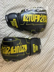  1 قفازات ملاكمة // Boxing gloves