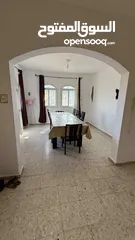  5 بيت مستقل في الباذان للبيع