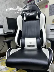  2 Gaming chair كرسي العاب Xfx gtr400 White   model بسعر حرق جدًا