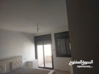  4 شقه في البيره قرب شارع القدس