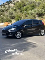  2 فورد فيستا 2015