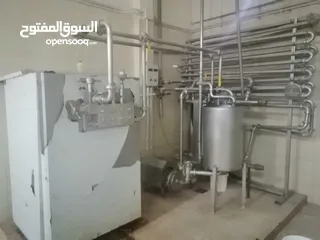  16 مصنع ألبان