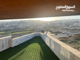 21 شقة طابق رابع مع روف في شفا بدران بجانب مدرسة نجمة الفريد للبيع