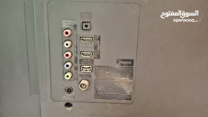  3 شاشة سامسونج led 32 عادي مش سمارت