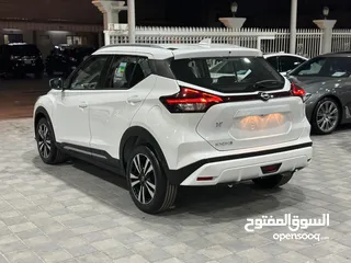  6 Nissan Kicks