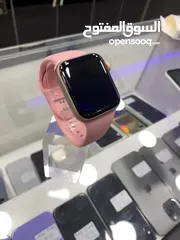  5 Apple Watch Series 4 40M