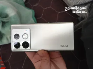  1 انفنكس نوت أربعين برو نسخة بي ام دليو لون سلفر~