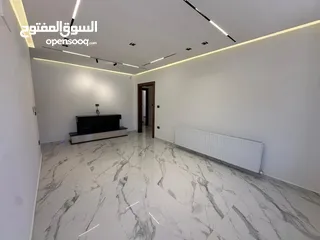  5 شقة للبيع في حي الصحابه ( Property ID : 38418 )