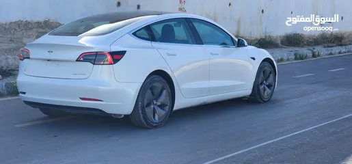  6 Tesla Dual motor - long range