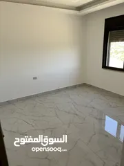  15 شقة 150م/ طابق اول/ شفا بدران/ دفعة 40 ألف دينار/ صرف صحي واصل/ قريبة من الخدمات