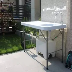  2 طاولة و مغسلة صحون مصنوعة من مادة فايبر