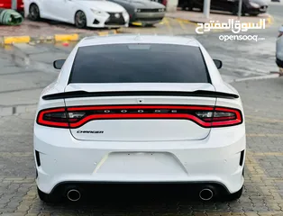  6 DODGE CHARGER RT 2021