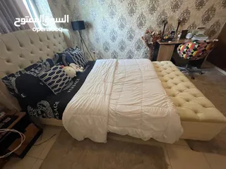 2 سرير مع المرتبه