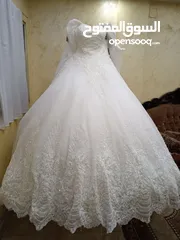  4 بدلة عروس بيضاء للبيع