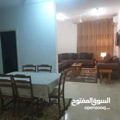  1 شقق مفروشه للايجار الشهري موقع مميز
