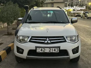  3 ميتسوبيشي L200 ( بنزين ) موديل 2015 وارد الشركة مالك واحد بحالة الوكالة