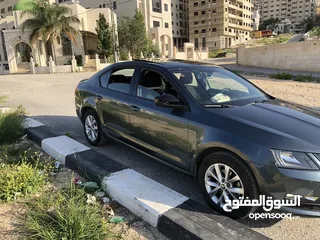  2 للبيع سكودا اوكتافيا 2019 خالية من الضربات وبحالة الوكالة والسعر قابل للنقاش ضمن المعقول