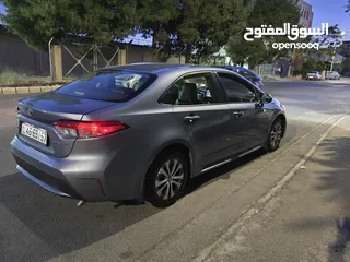  6 تويوتا كورولا 2022 XLE فحص كامل فل كامل جلد تدفئة شاحن وايرلس كراسي كهروباء ياباني بطارية ليثيوم