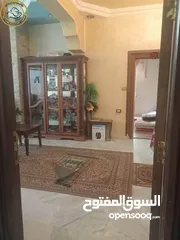  11 شقة أرضية مميزة للبيع في خلدا 200م مع ترسات امامية 60م تشطيب سوبر ديلوكس
