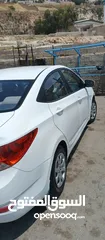  3 Hyundai Accent 2013
