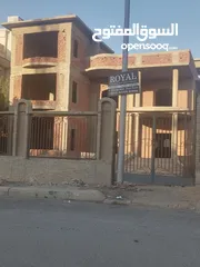  3 فيلا للبيع بمدينة الشروق