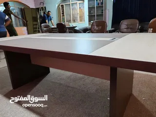  1 ميز اجتماعات للبيع