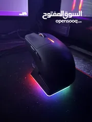  8 للبيع جهاز كمبيوتر كامل للألعاب والعمل الاحترافي