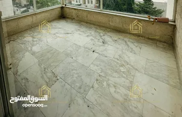  3 شقة فارغة - دير غبار - 3نوم 1ماستر - 200م - بلكونتين - قرب الخدمات العامة