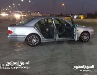  12 للبيع: مرسيدس E200 موديل 1997