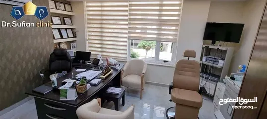  5 عيادة فاخرة جدا ومفروشة للبيع  بأفضل مواقع الخالدي   / الرقم المرجعي : 3951