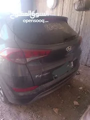  4 هيونداي توسان