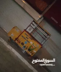  10 معدات  محل معجنات للبيع بحاله جيده جدا لعدم التفرغ للبيع