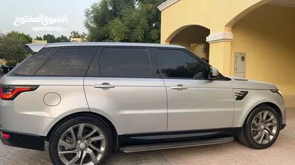  3 Range Rover Sport HSE 2019 GCC