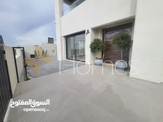 13 فيلا للبيع في طريق المطار بمساحة بناء 552م