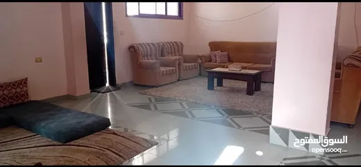  6 فيلا البيع او للايجار