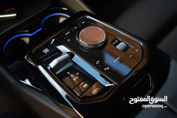  12 BMW 530 e 2023