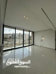  12 شقه غير مفروشه للايجار في دير غبار ( Property 43160 )-175093140
