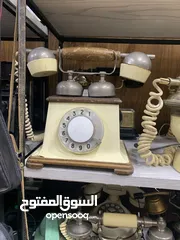  3 تليفونات انتيك من الخمسينات