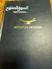  4 مجموعه كامل انسايكلوبيديا (Encyclopedia Americana) عمرها 50 سنه