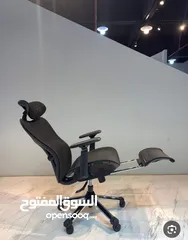  3 كرسي مدير مميز و فخم مع مسند اقدام شبكي طبي