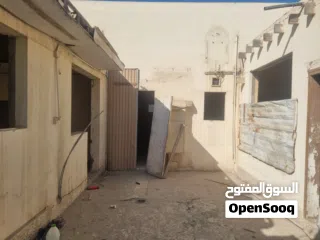  3 منزل قديم للبيع