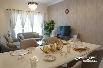  6 شقة غرفة وصالة جاهزة مساحة كبيرة في دبي