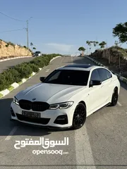  1 BMW 330e 2020