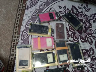  6 كفرات هواتف جميع انواع السامسونج ويوجد ايفون 6بلس جداد في الكراتين
