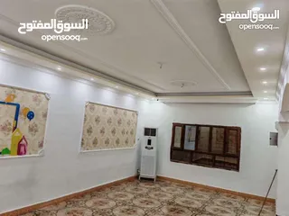  2 بيت تجاري للايجار في الجنينة على شارع البهو