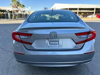  9 Honda Accord Hybrid 2018