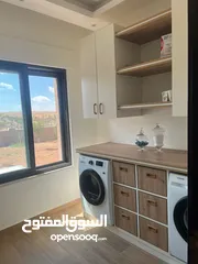  6 فيلا - مزرعة مميزة للبيع في السلط