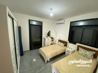  9 فيلا للبيع