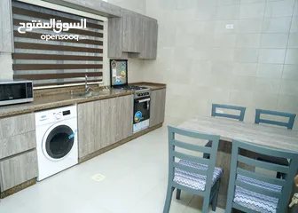  8 شقق مفروشة للايجار